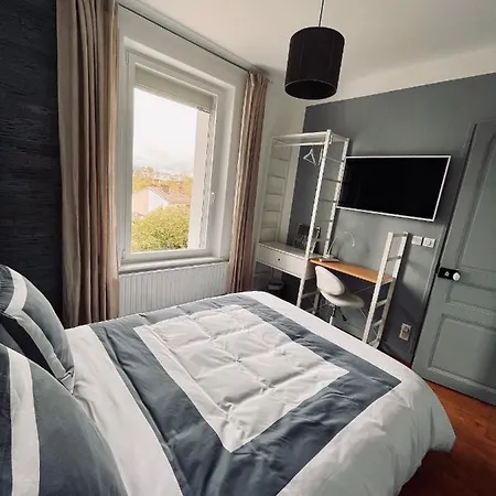 Πανσιόν Le Numero 100 Νανσύ