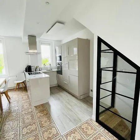 Πανσιόν Le Numero 100