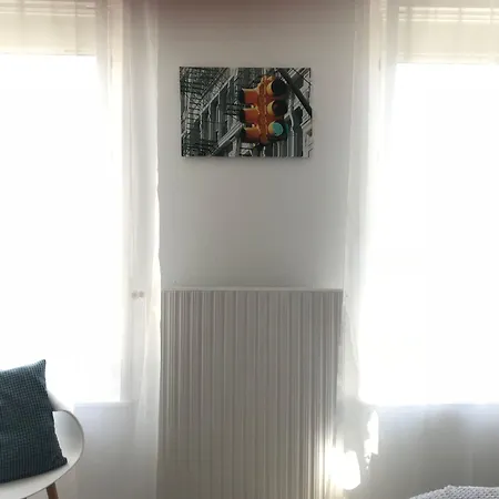 Le Numero 100 招待所