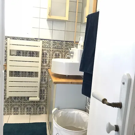 Πανσιόν Le Numero 100 Νανσύ