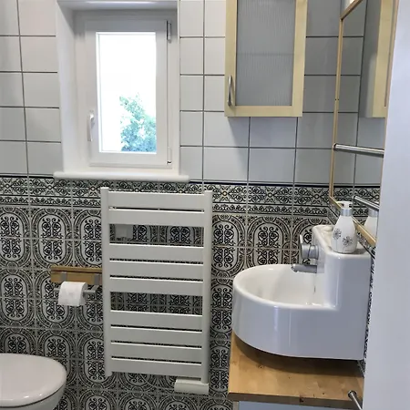 Le Numero 100 招待所