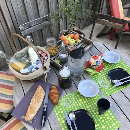 Πανσιόν Le Numero 100 3*