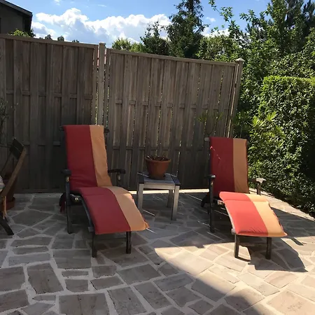 招待所 Le Numero 100