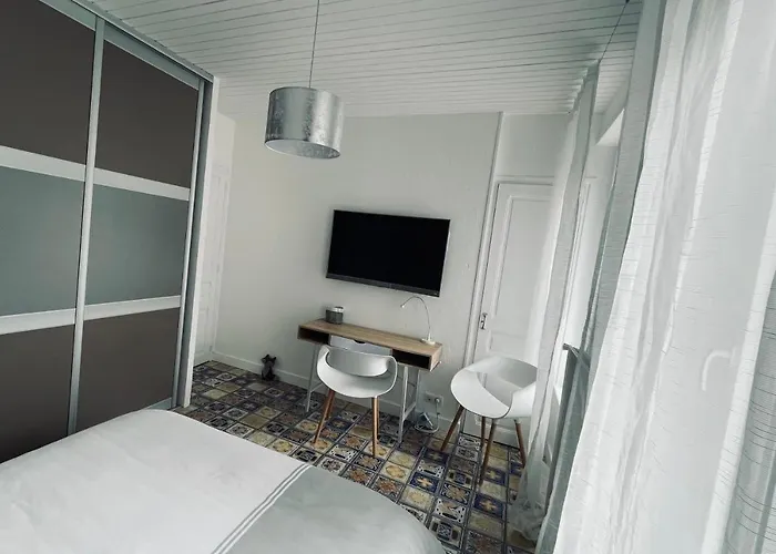 Le Numero 100 Gasthof Nancy