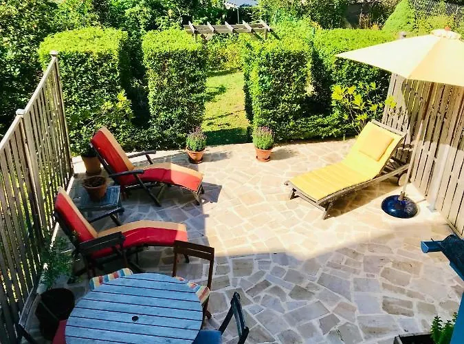 Le Numero 100 3* Nancy