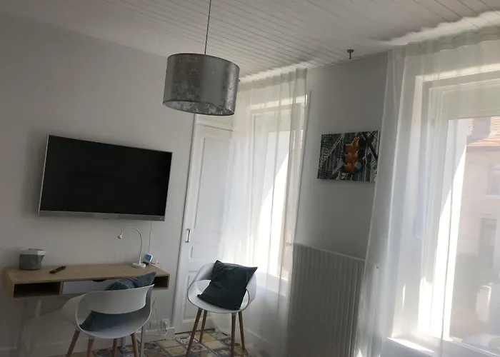 Gasthof Le Numero 100 Nancy